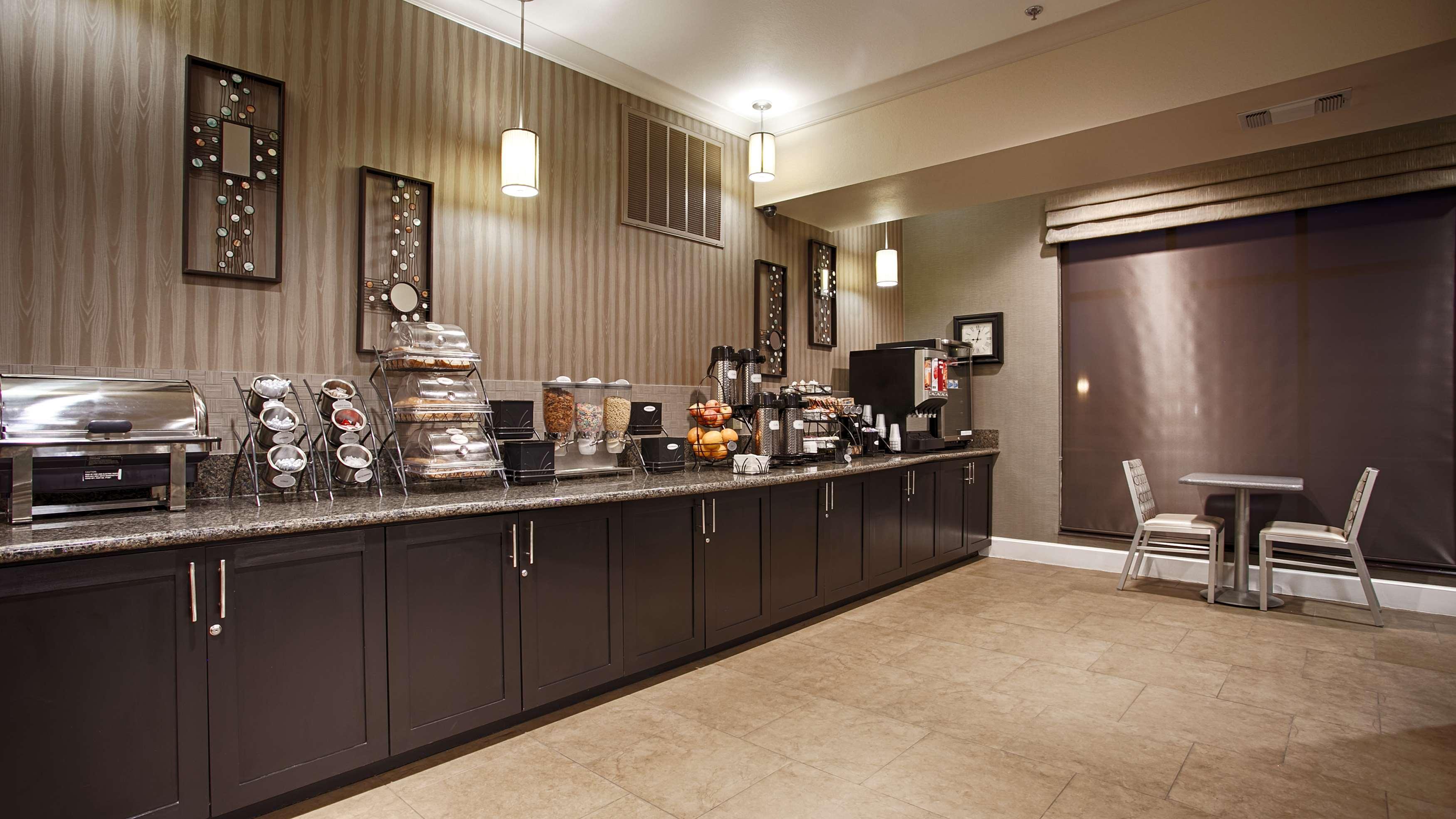 Best Western Plus Texarkana Inn And Suites Exterior foto