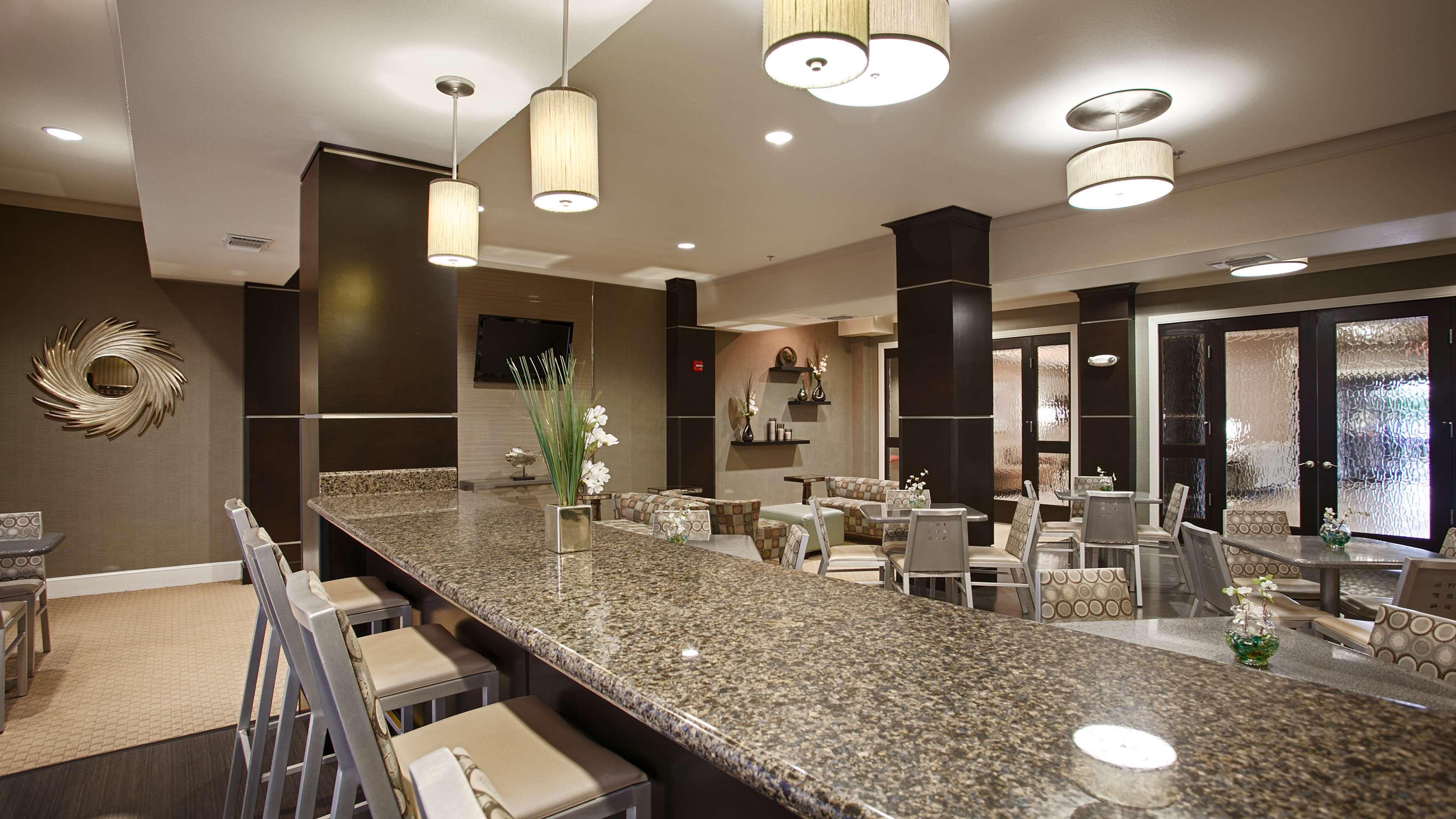 Best Western Plus Texarkana Inn And Suites Exterior foto